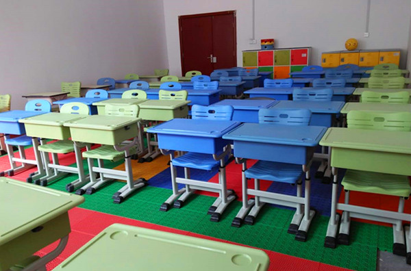 學(xué)校選擇升降課桌的都有哪些優(yōu)勢？